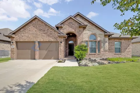 3623 Rolling Meadows Dr, Midlothian, TX 76065