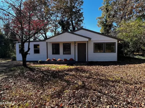 1332 Huntington Rd #NA, Knoxville, TN 37919