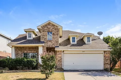8608 Sagebrush Trl, Cross Roads, TX 76227