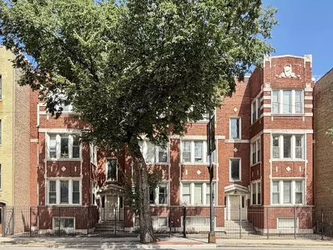 5783 N Ridge Ave #2, Chicago, IL 60660