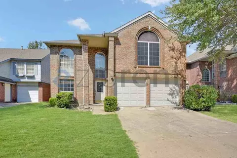 430 Moonlight Way, Irving, TX 75063