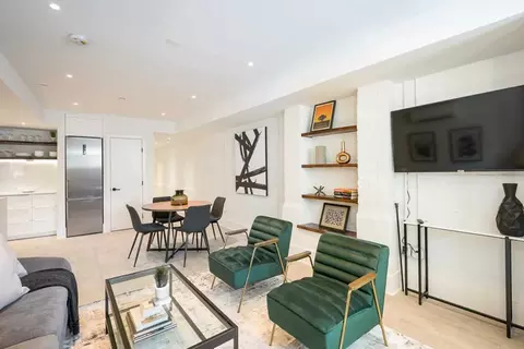 1936 Calvert St NW #1587651P, Washington, DC 20009