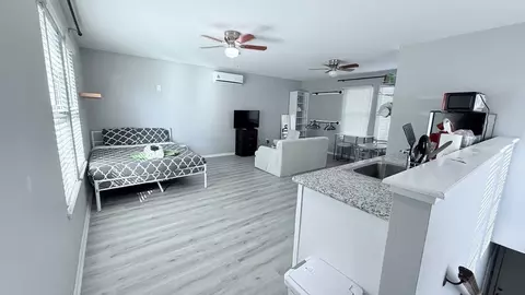 16101 Wall St #1603438P, Jersey Village, TX 77040