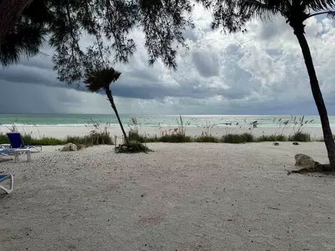 2818 Avenue E #1ARUBA, Holmes Beach, FL 34217