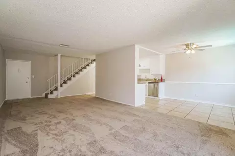 220 E Live Oak St #27, San Gabriel, CA 91776