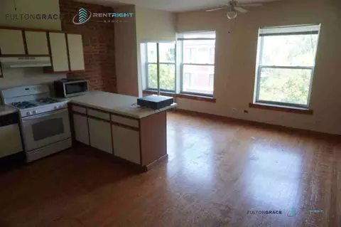 1253 W Devon Ave #2E, Chicago, IL 60660