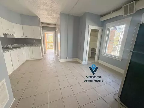 65 Whitmore St #2W, Hartford, CT 06114
