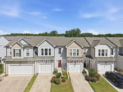 1615 Glacier Dr, Durham, NC 27713