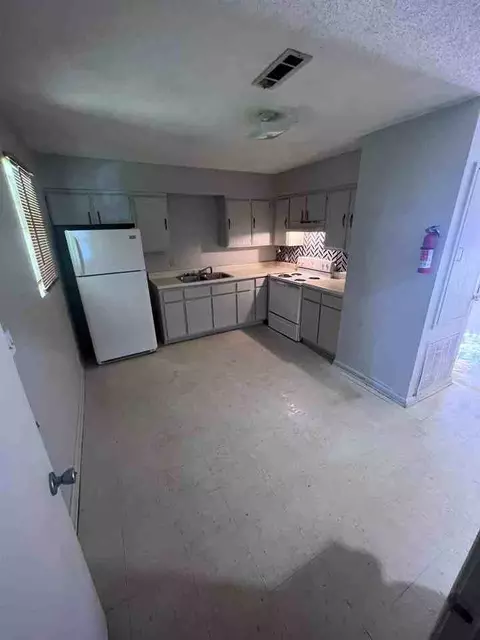 501 N Church St #5, Okolona, MS 38860