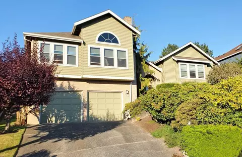 860 Goat Trail Loop Rd, Mukilteo, WA 98275