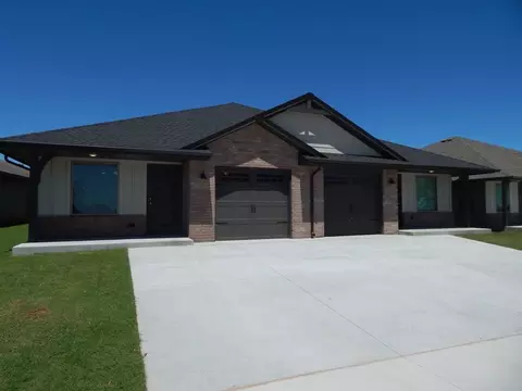 425 Summit Ridge Dr, Oklahoma City, OK 73114