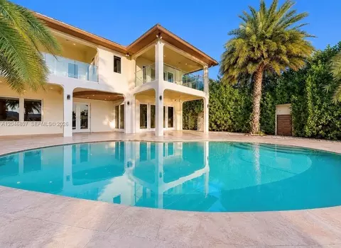 Undisclosed, Miami Beach, FL 33139