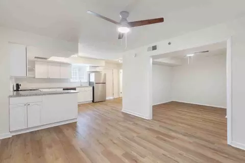 641 Powder Springs St SE #13, Smyrna, GA 30080