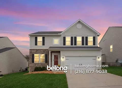1500 Crescent Dr, Streetsboro, OH 44241