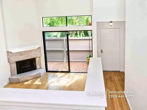 15235 Magnolia Blvd #B, Los Angeles, CA 91403