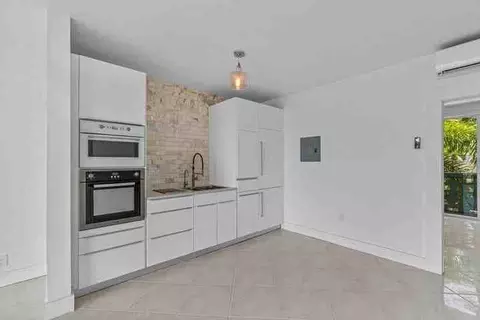 65 SE Spanish Trl, Boca Raton, FL 33432
