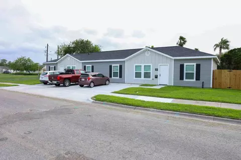 1525 S 19th St #B, Corpus Christi, TX 78404