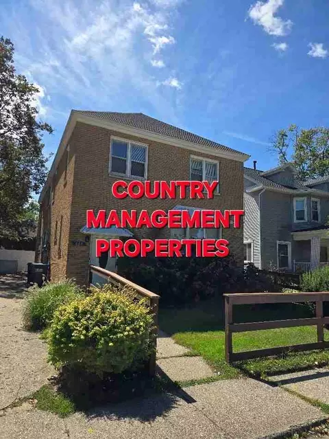 834 Lane Blvd #3, Kalamazoo, MI 49001