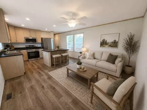 4397 Hemlock Loop #547, Clarkston, MI 48348