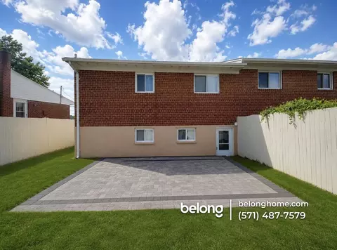 134 Jasper Pl #1, Alexandria, VA 22304