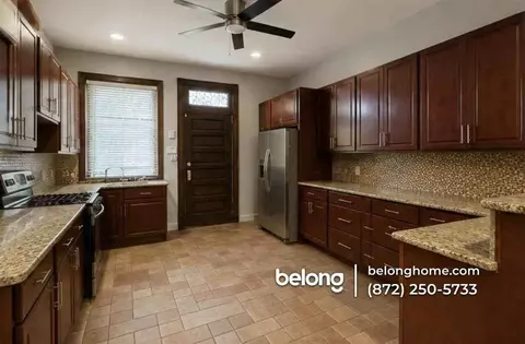 4417 S Berkeley Ave, Chicago, IL 60653