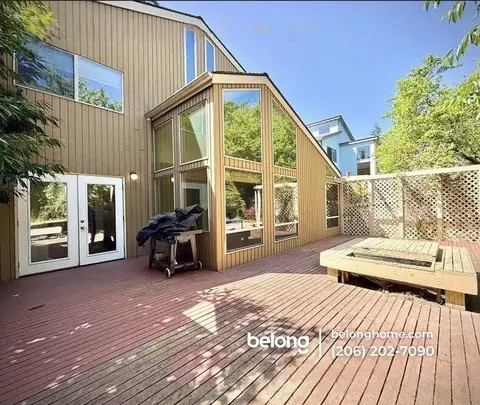 14124 Phinney Ave N #1, Seattle, WA 98133