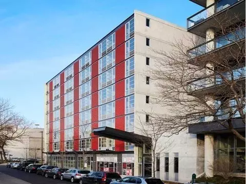 1515 N Fremont St #404, Chicago, IL 60642