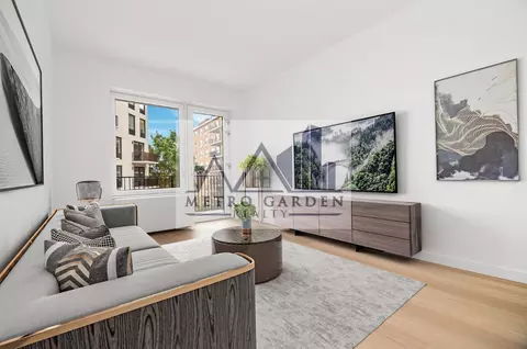 71-82 Parsons Blvd #501, Kew Gardens Hills, NY 11367