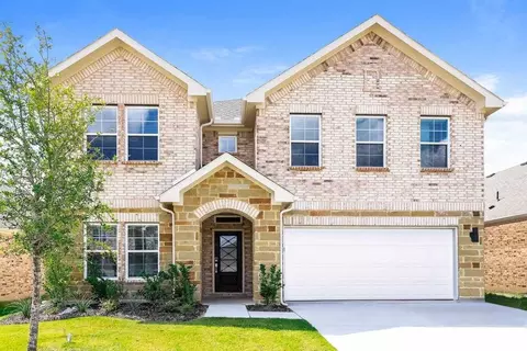 321 Amberville Dr, Red Oak, TX 75154