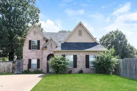1280 Carlton Ridge Dr, Cordova, TN 38016