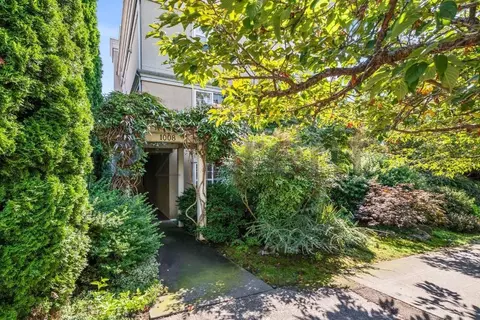 1008 6th Ave N #102, Seattle, WA 98109