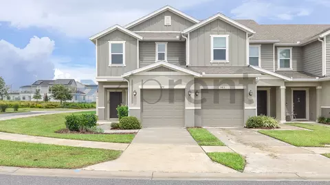 577 Stoney Point Cir, Davenport, FL 33896