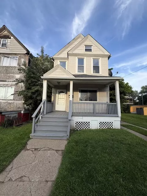 1515 E 81st St #1, Cleveland, OH 44103