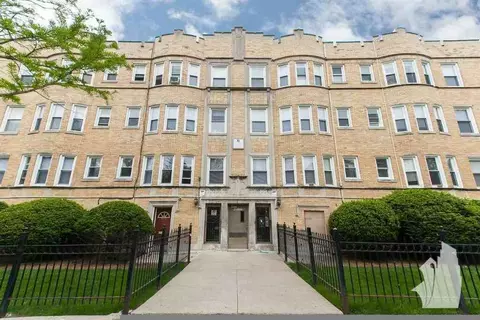 4501 N Malden St #4501-1A, Chicago, IL 60640