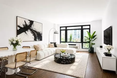 181 Front St #8A, Brooklyn, NY 11201