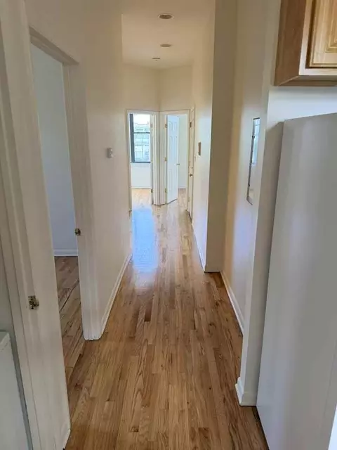 1146 S Mozart St #3, Chicago, IL 60612