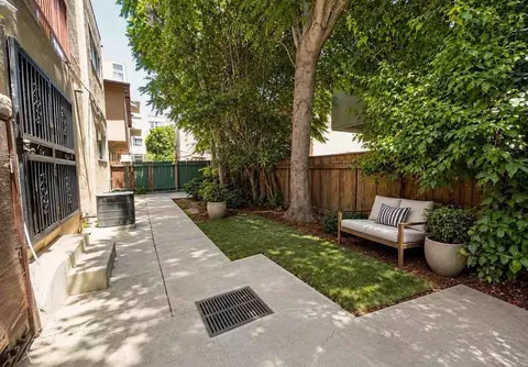922 S Bedford St #5, Los Angeles, CA 90035