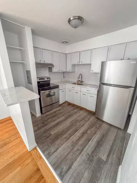 6250 N Kenmore Ave #408, Chicago, IL 60660