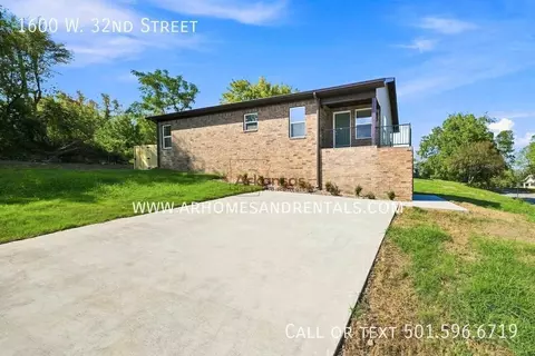 1600 W 32nd St, Little Rock, AR 72206