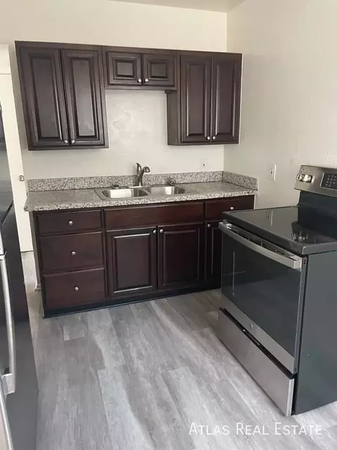 2512 W Ocotillo Rd #4, Phoenix, AZ 85017