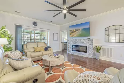 4869 Luster Leaf Cir, Myrtle Beach, SC 29577