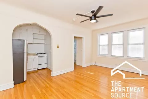 7542 Adams St #207, Forest Park, IL 60130