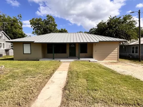 205 W Schulz St #NA, Marion, TX 78124
