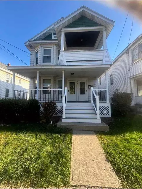 143 Benson St #2, Albany, NY 12206