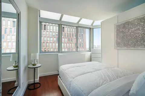 Undisclosed, New York, NY 10016
