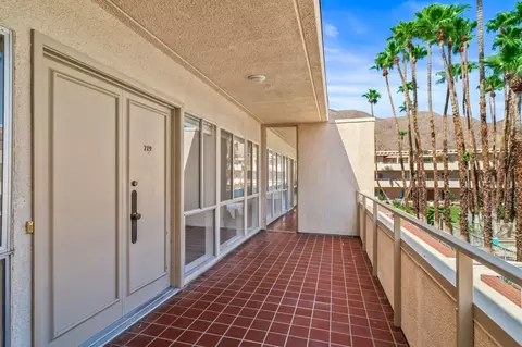 277 E Alejo Rd #VILLAALEJO, Palm Springs, CA 92262