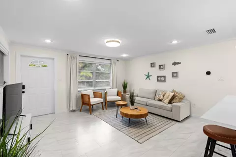 578 Companion Way #1623634P, Longboat Key, FL 34228