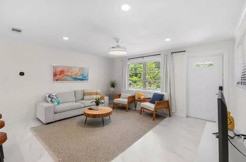 580 Companion Way #1623633P, Longboat Key, FL 34228
