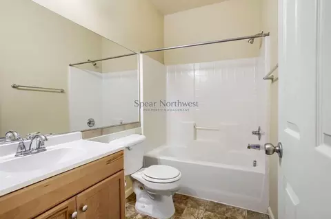 1976 NW Florence Ave, Gresham, OR 97030 photo 23