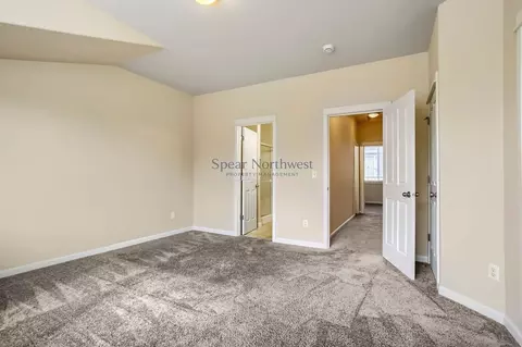 1976 NW Florence Ave, Gresham, OR 97030 photo 15